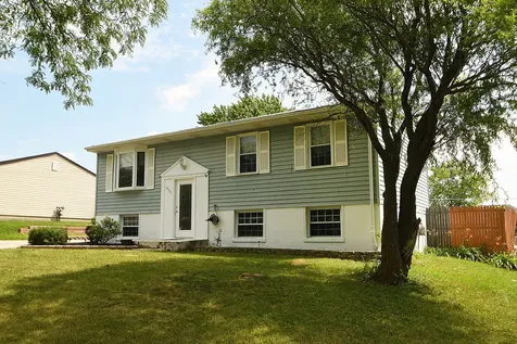 19527 Sycamore Street Mokena IL 60448
