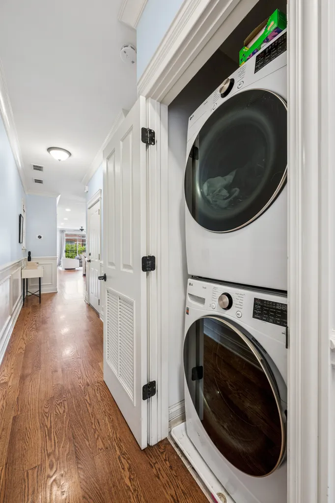 843 West Diversey Parkway Chicago IL 60614