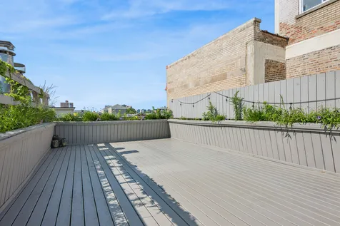 843 West Diversey Parkway Chicago IL 60614