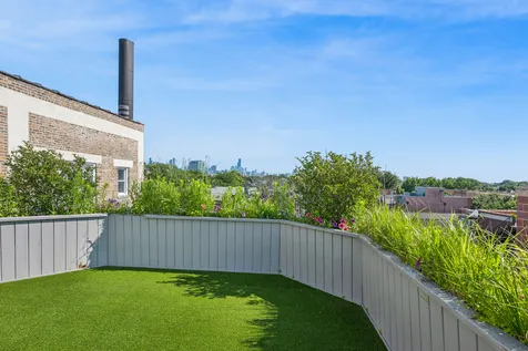 843 West Diversey Parkway Chicago IL 60614