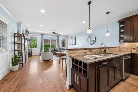 843 West Diversey Parkway Chicago IL 60614