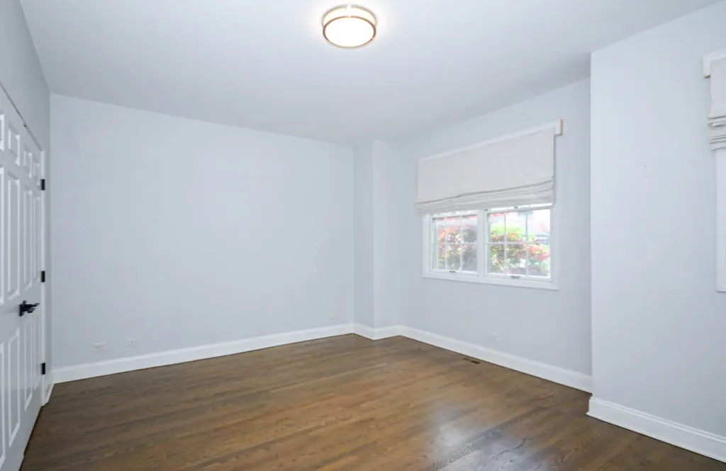 2043 West Saint Paul Avenue Chicago IL 60647