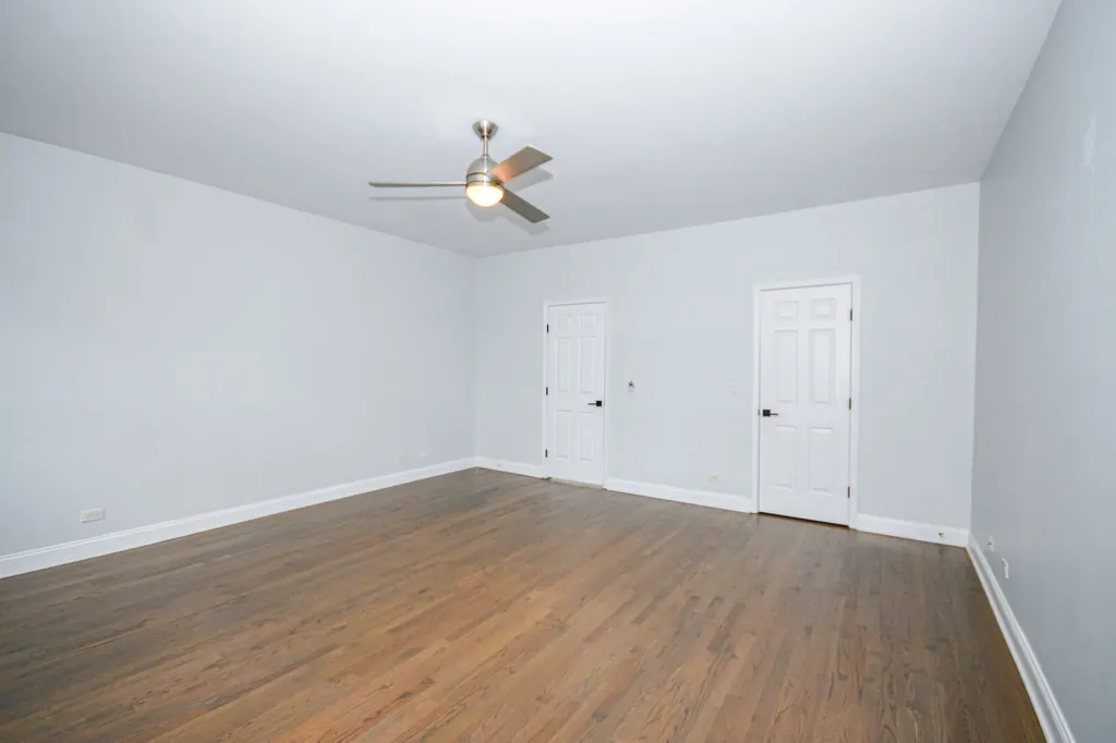 2043 West Saint Paul Avenue Chicago IL 60647