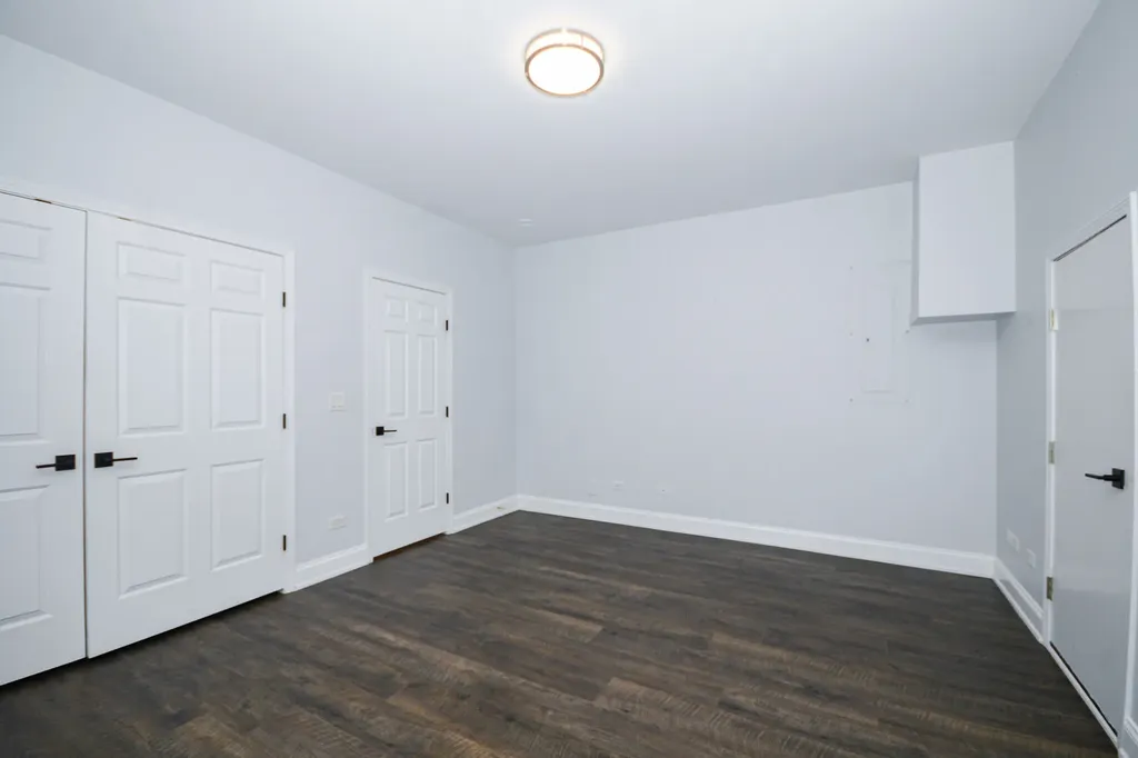 2043 West Saint Paul Avenue Chicago IL 60647