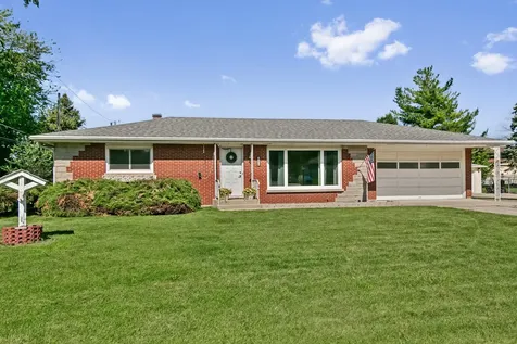 1870 Elizabeth Lane Aurora IL 60505