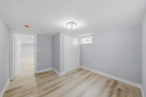 14807 Wood Street Harvey IL 60426