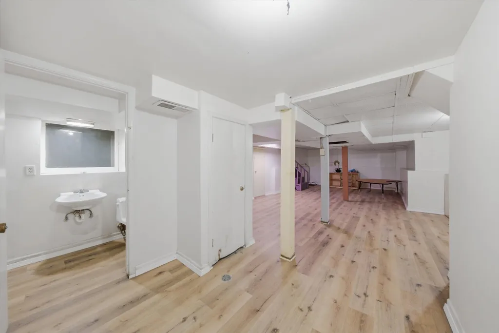 2223 North Kimball Avenue Chicago IL 60647