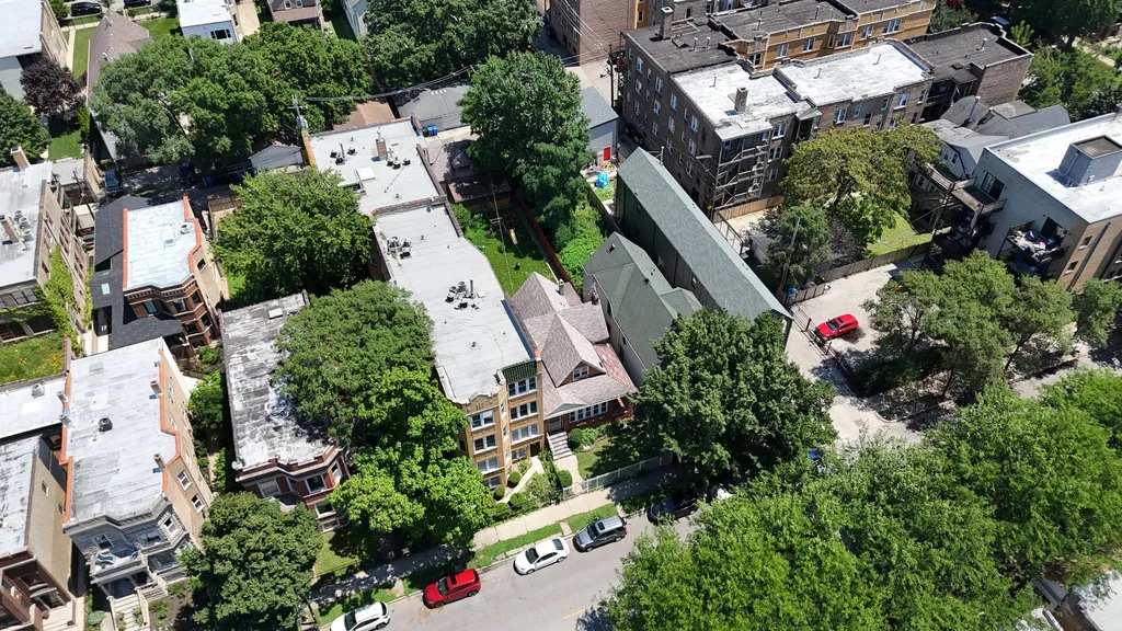 2223 North Kimball Avenue Chicago IL 60647
