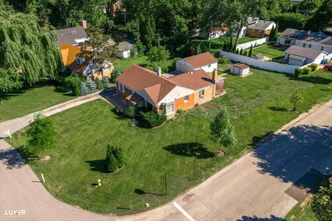 600 West Bob O Link Road Mount Prospect IL 60056