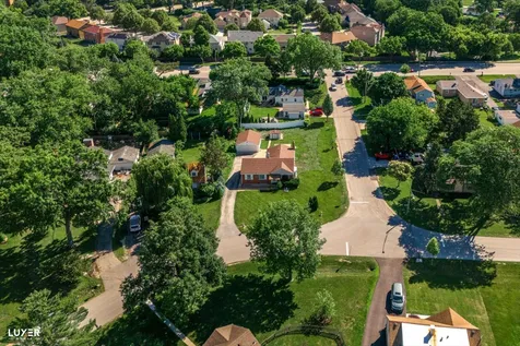 600 West Bob O Link Road Mount Prospect IL 60056