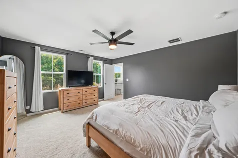 2341 Mayfield Drive Montgomery IL 60538