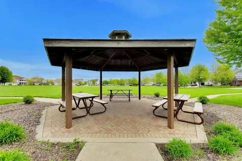 3091 Long Common Parkway Elgin IL 60124
