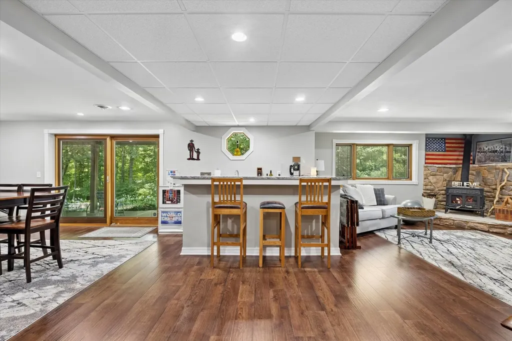 4433 Brittany Drive Lisle IL 60532