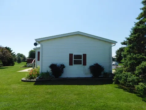 746 Mallard Circle Sandwich IL 60548