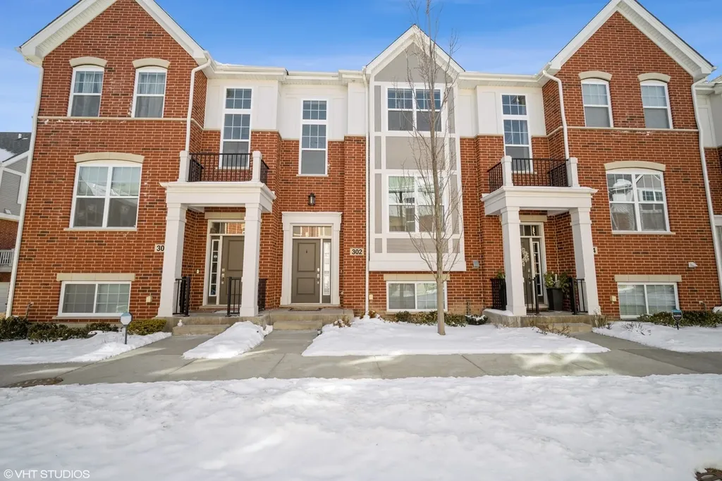300 Capulina Court Morton Grove IL 60053