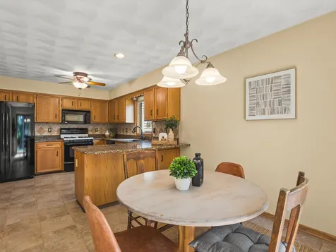 803 Babich Lane Winnebago IL 61088