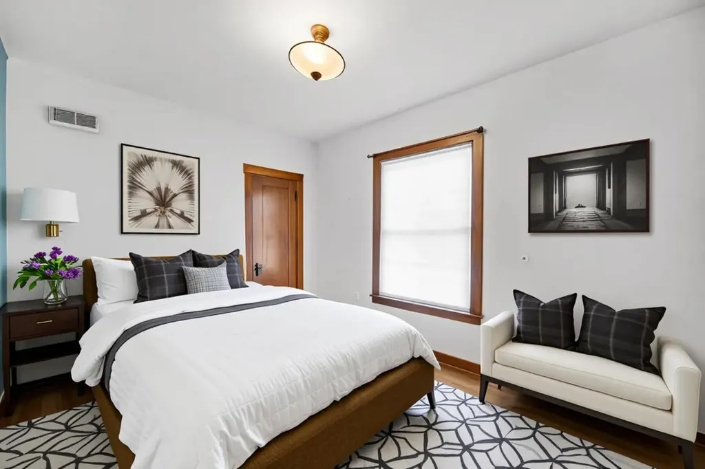 10645 South Prairie Avenue Chicago IL 60628