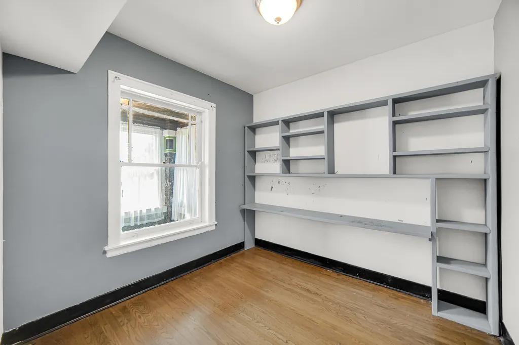 10645 South Prairie Avenue Chicago IL 60628