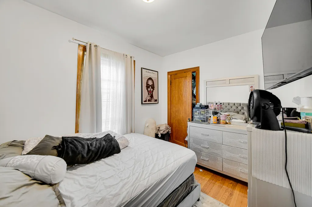 10645 South Prairie Avenue Chicago IL 60628