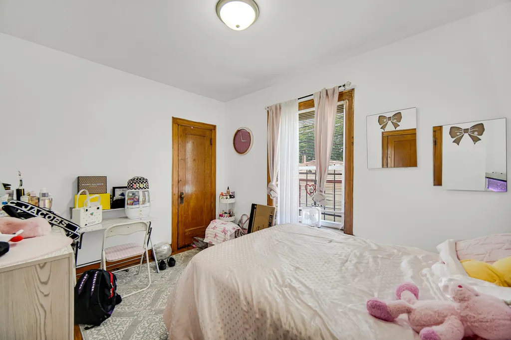 10645 South Prairie Avenue Chicago IL 60628