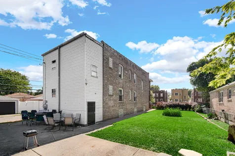 10645 South Prairie Avenue Chicago IL 60628