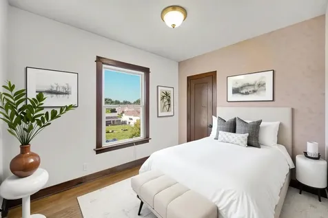 10645 South Prairie Avenue Chicago IL 60628