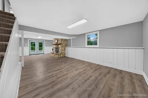 314 North Cresthill Avenue Mchenry IL 60051