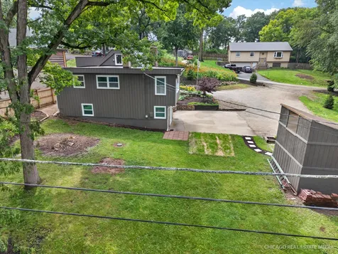 314 North Cresthill Avenue Mchenry IL 60051