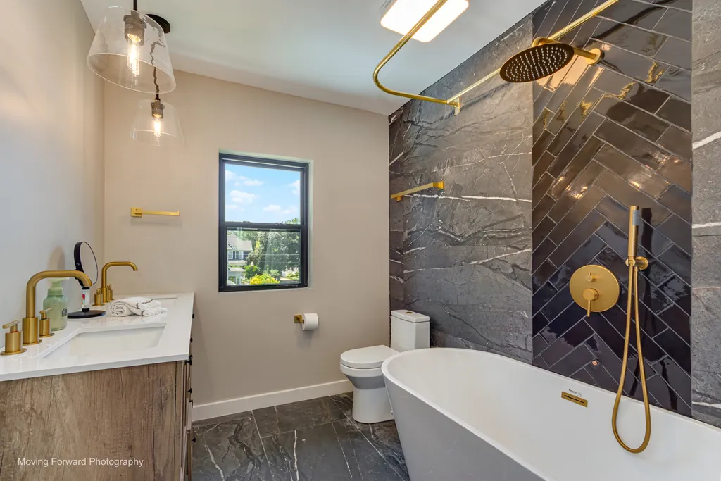 107 East Jefferson Avenue Wheaton IL 60187