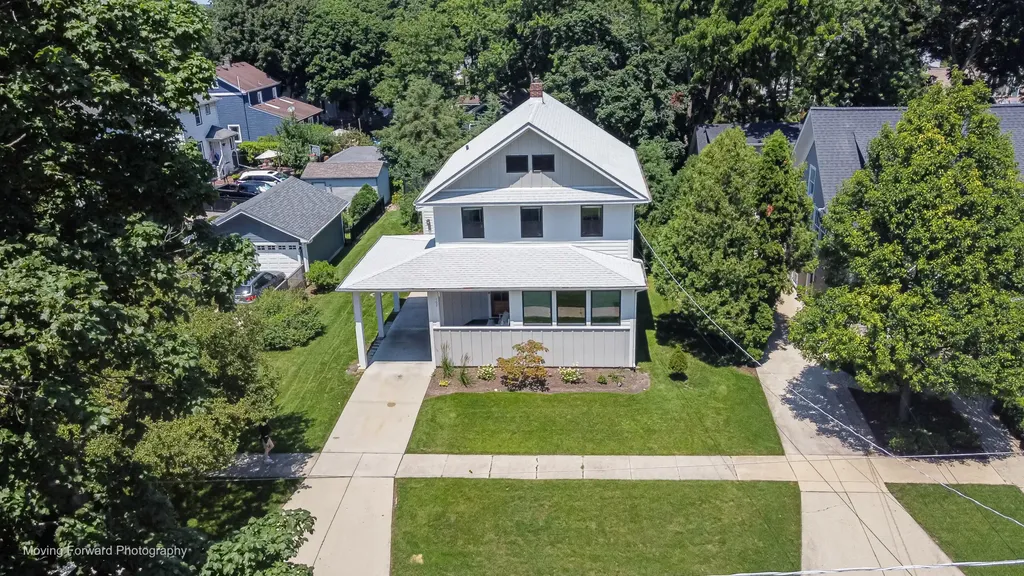 107 East Jefferson Avenue Wheaton IL 60187
