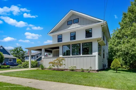 107 East Jefferson Avenue Wheaton IL 60187