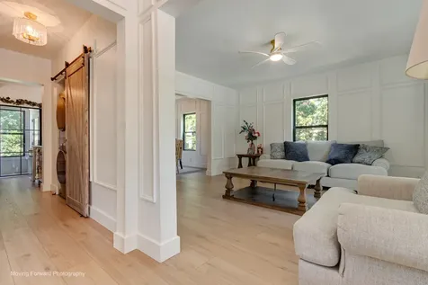 107 East Jefferson Avenue Wheaton IL 60187