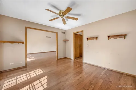 110 Villa Way Bloomingdale IL 60108