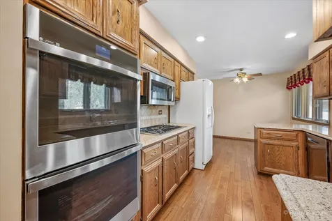 110 Villa Way Bloomingdale IL 60108