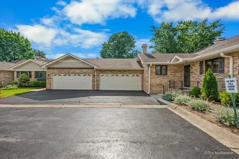 110 Villa Way Bloomingdale IL 60108