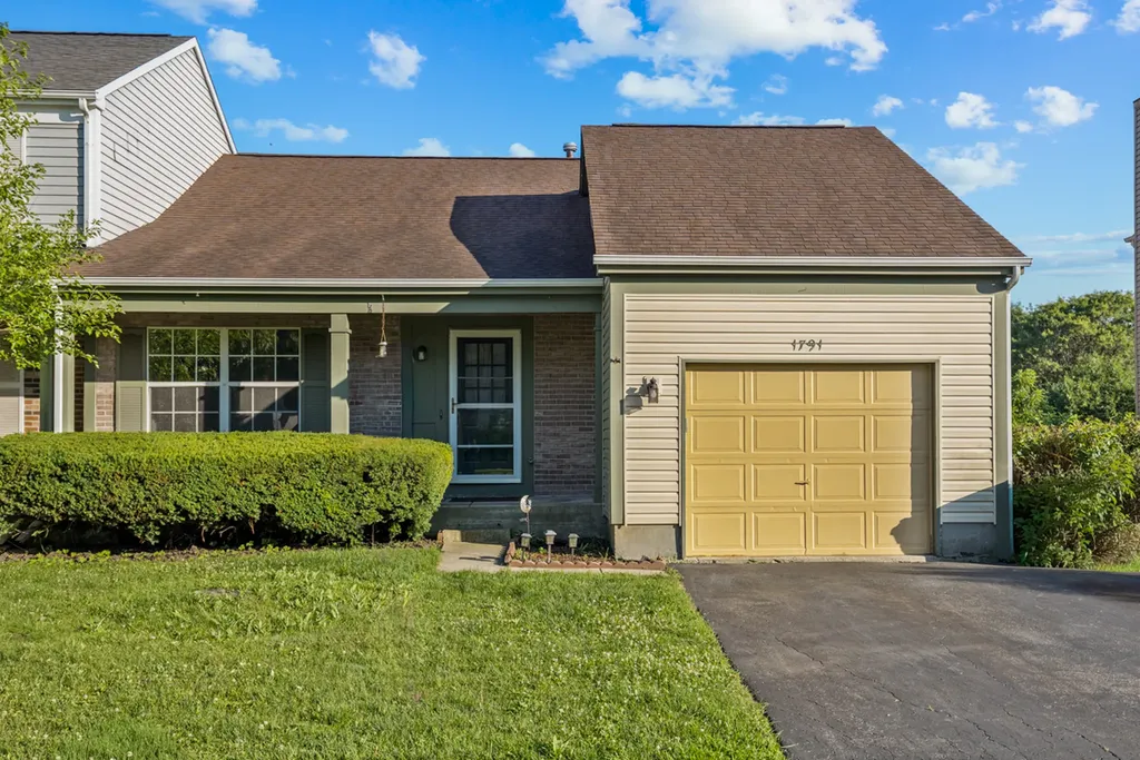 1791 Barnhill Drive Mundelein IL 60060
