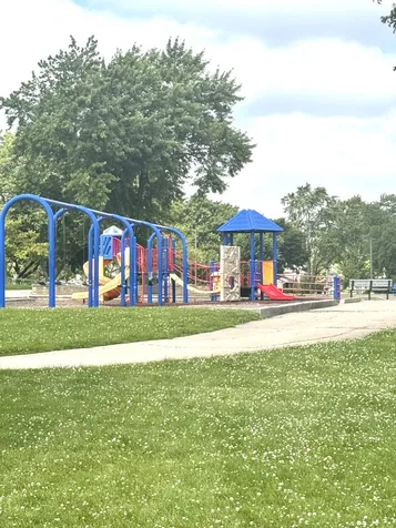 300 South Roselle Road Schaumburg IL 60193