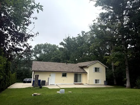 209 Rivers Drive Lake Bluff IL 60044
