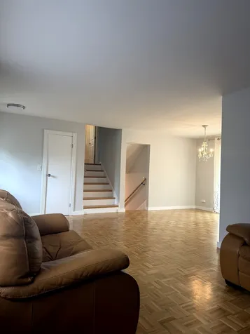 209 Rivers Drive Lake Bluff IL 60044