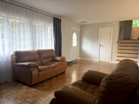 209 Rivers Drive Lake Bluff IL 60044