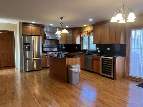 21367 Brittany Drive Frankfort IL 60423