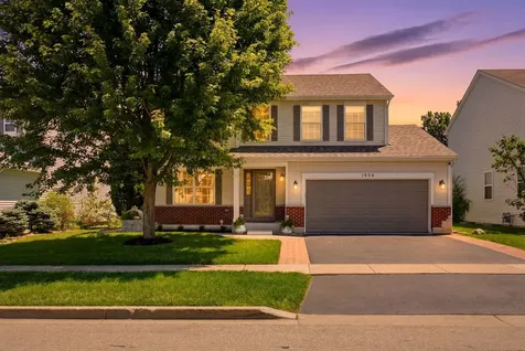 1554 Fox Sedge Trail Woodstock IL 60098