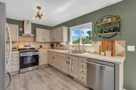 1554 Fox Sedge Trail Woodstock IL 60098