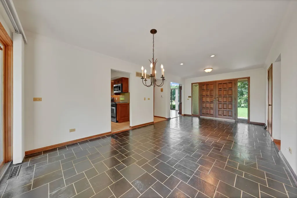 22W333 Glen Park Road Glen Ellyn IL 60137