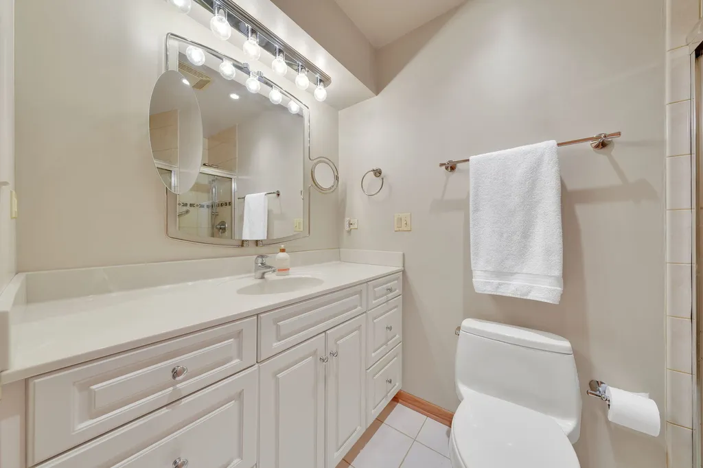 22W333 Glen Park Road Glen Ellyn IL 60137
