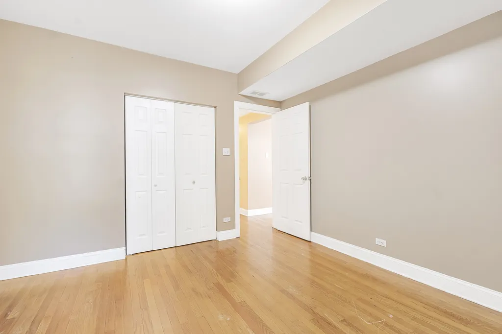 1747 West Pratt Boulevard Chicago IL 60626