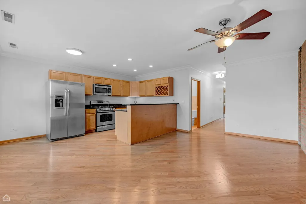 4240 South Calumet Avenue Chicago IL 60653