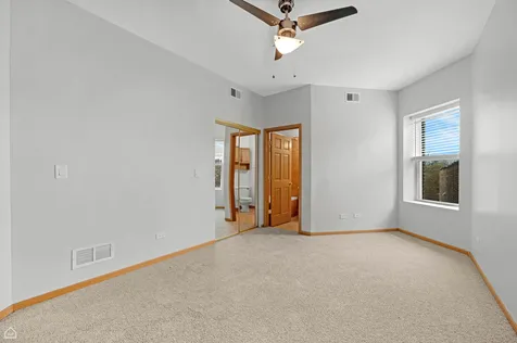 4240 South Calumet Avenue Chicago IL 60653