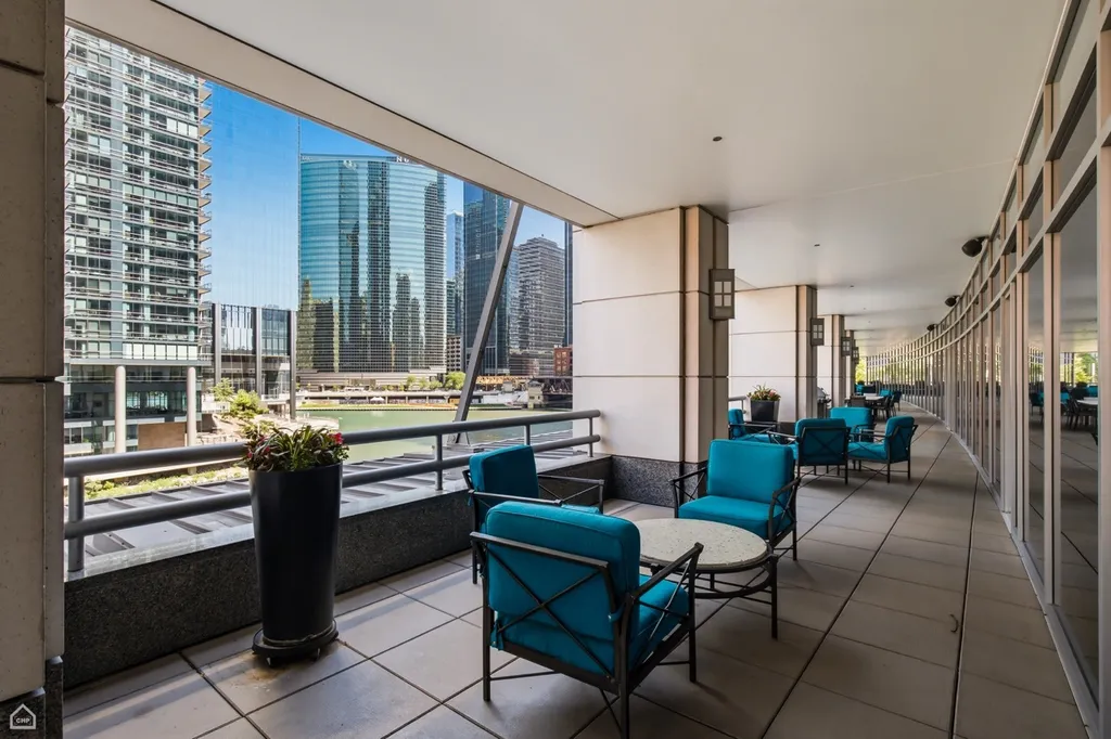 333 North Canal Street Chicago IL 60606