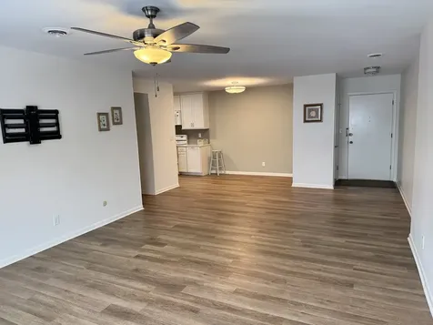 450 West Downer Place Aurora IL 60506